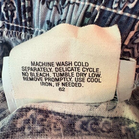 Vintage 100% Cotton Floral Blue White Pleated Mid Skirt  Made in U.S.A. Size XS - Picture 10 of 10